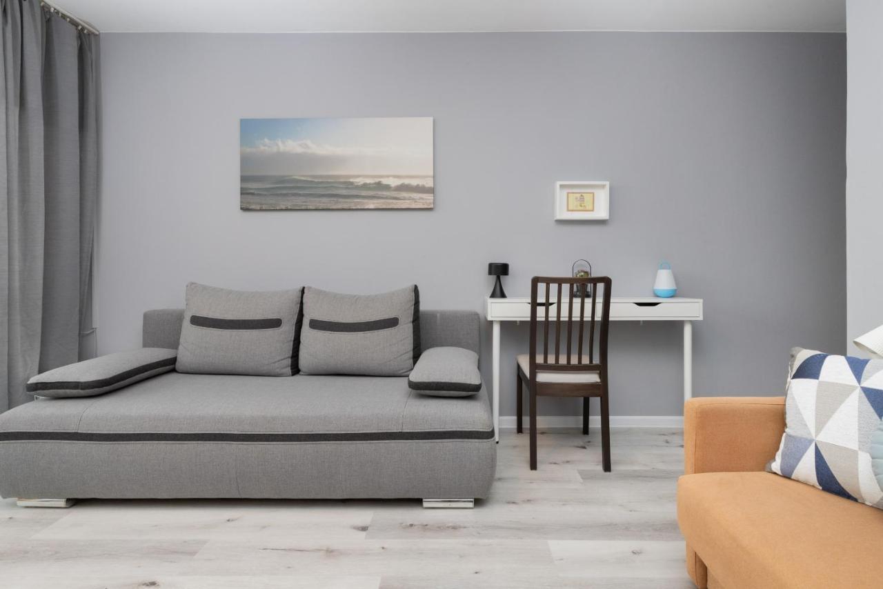 Family Apartment With Balcony In Gdynia By Noclegi Renters Eksteriør bilde
