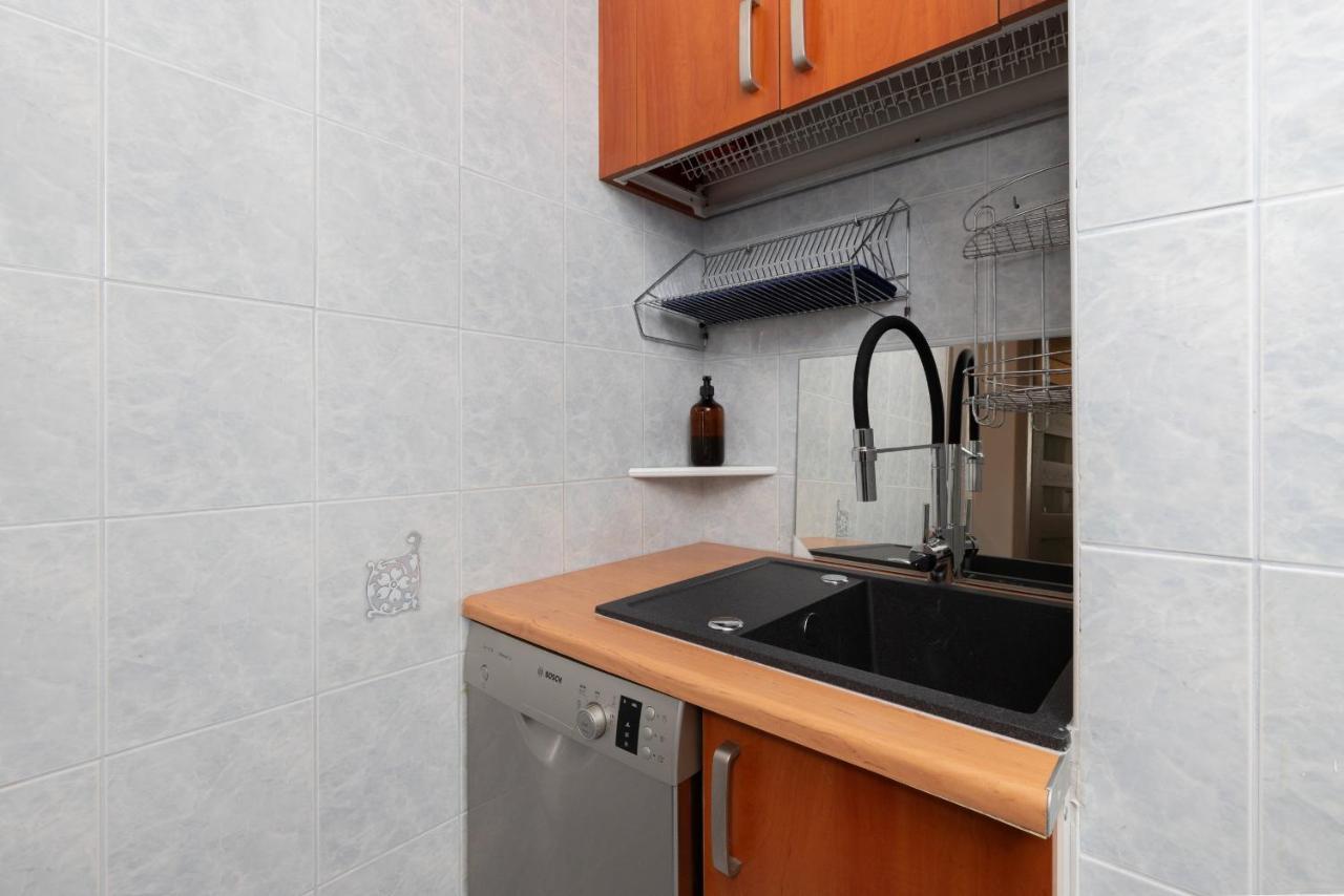 Family Apartment With Balcony In Gdynia By Noclegi Renters Eksteriør bilde